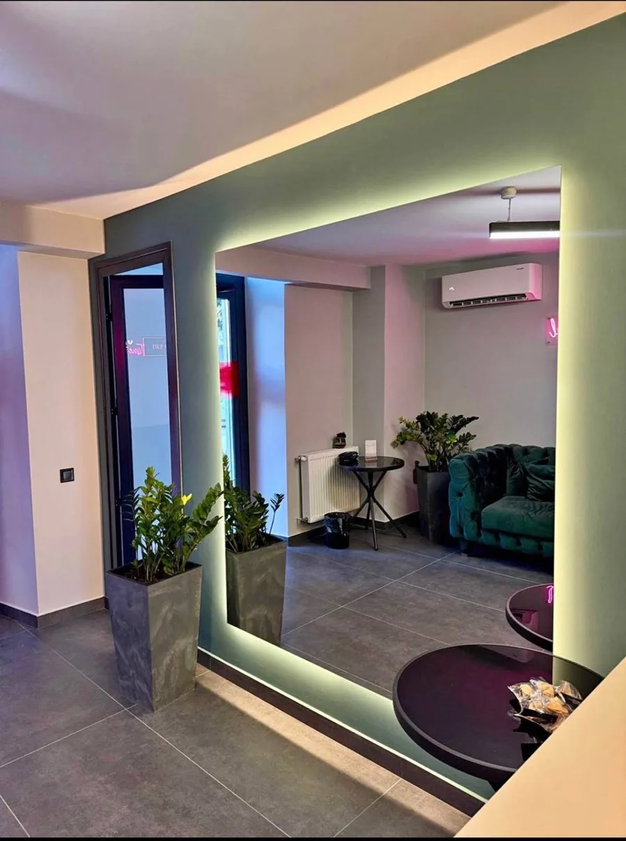 London Beauty Hub, Львів
