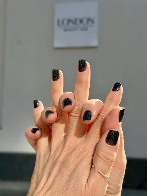Нарощення нігтів, London Beauty Hub Львів
